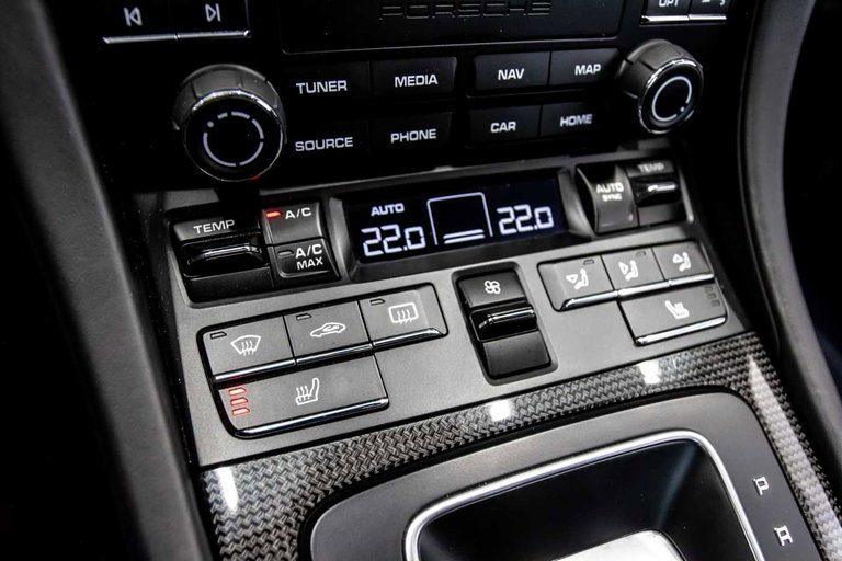 Porsche 991.2 Carrera GTS