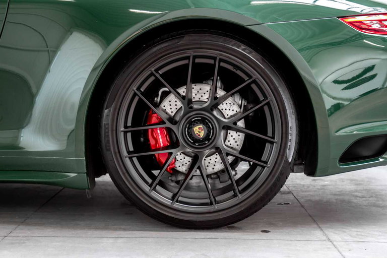 Porsche 991.2 Carrera GTS