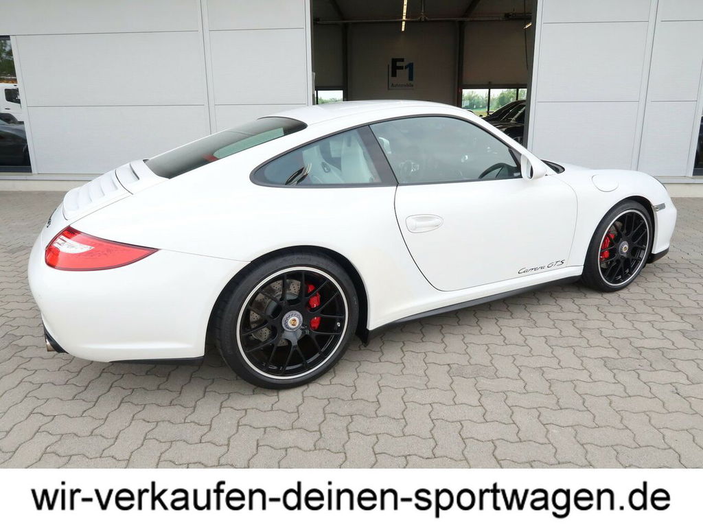 Porsche 997.2 Carrera GTS