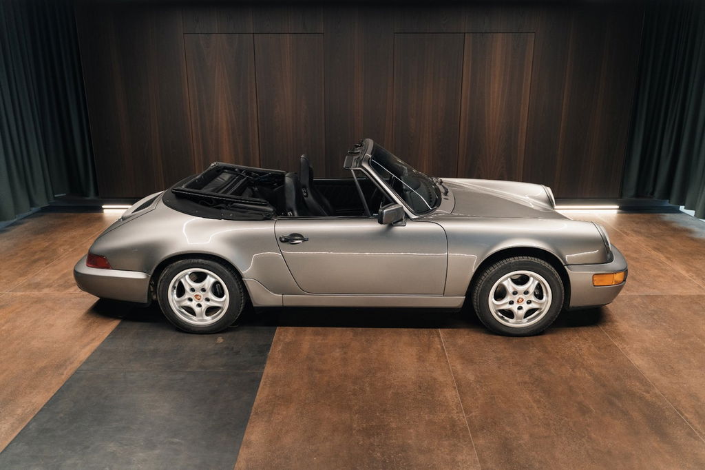 1990 Porsche 964 Carrera 4 Cabriolet for sale kaufen gebraucht oldtimer