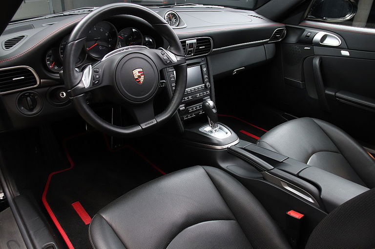 Porsche 997.2 Carrera 4 GTS