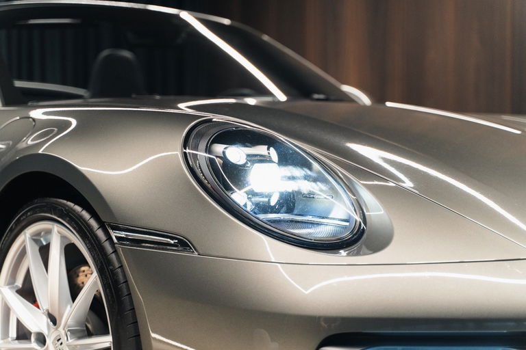 Porsche 992 Carrera 4S