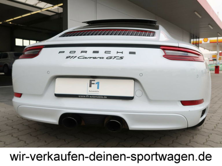 Porsche 991.2 Carrera GTS
