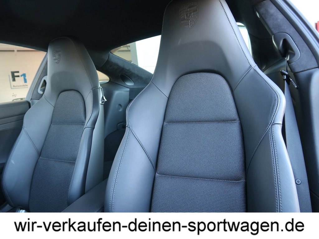 Porsche 991 GT3 Touring