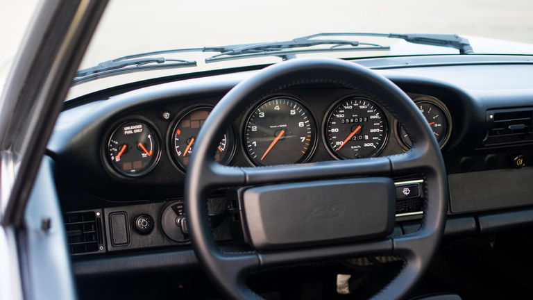 Porsche 964 Carrera RS