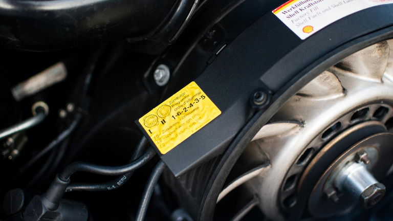 Porsche 964 Carrera RS