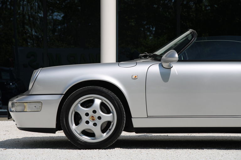 Porsche 964 Carrera 2 Speedster