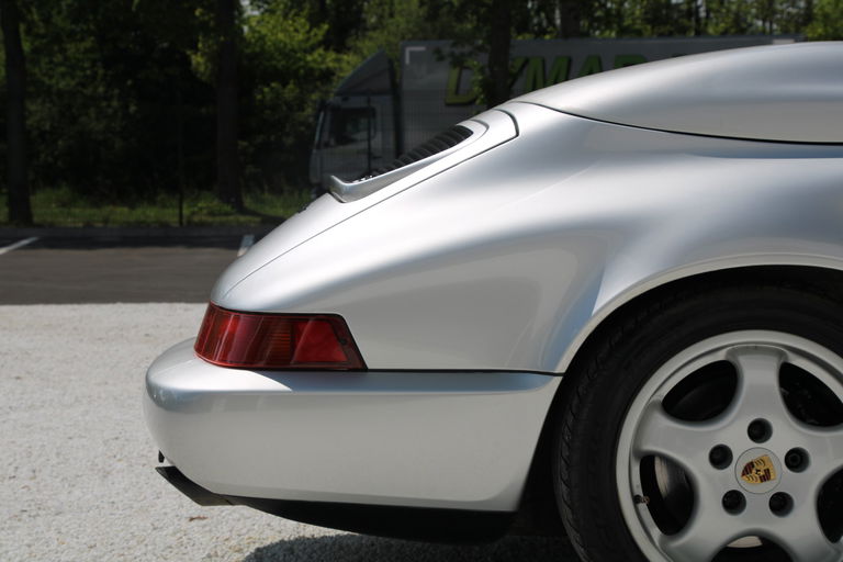 Porsche 964 Carrera 2 Speedster