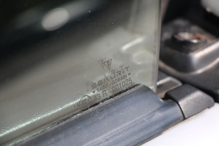 Porsche 964 Carrera 2 Speedster