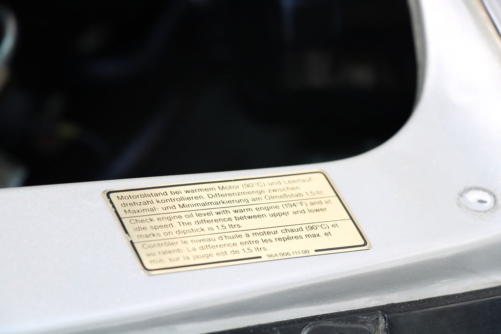 Porsche 964 Carrera 2 Speedster