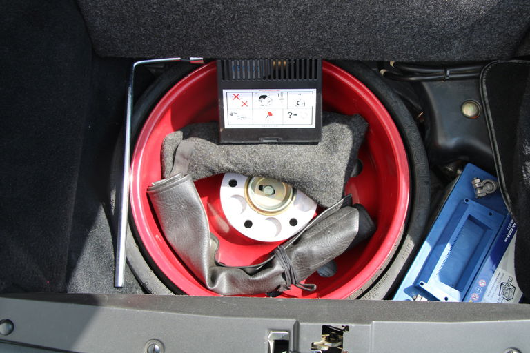 Porsche 964 Carrera 2 Speedster