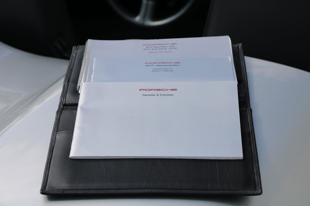 Porsche 964 Carrera 2 Speedster