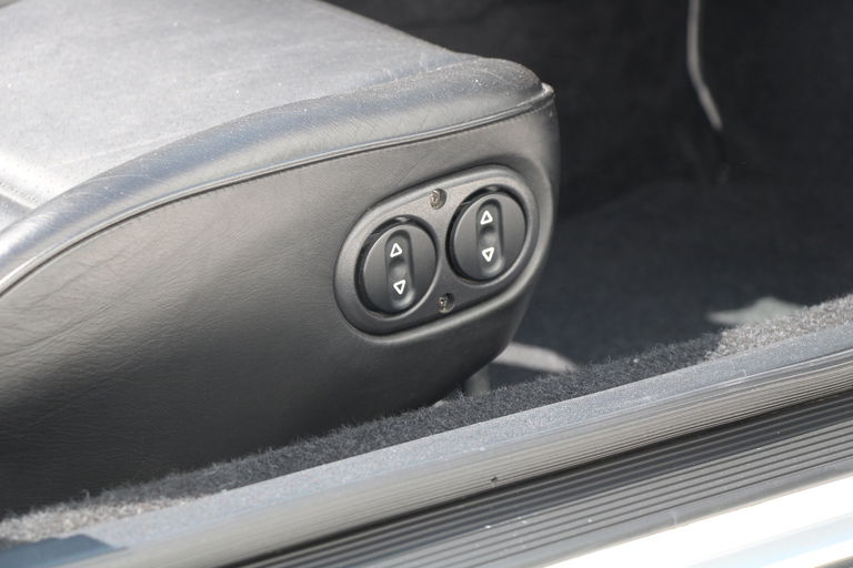 Porsche 964 Carrera 2 Speedster