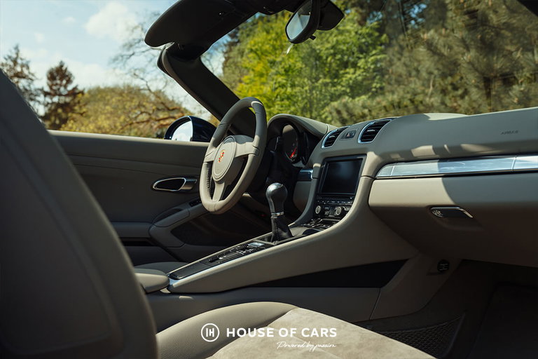 Porsche 981 Boxster