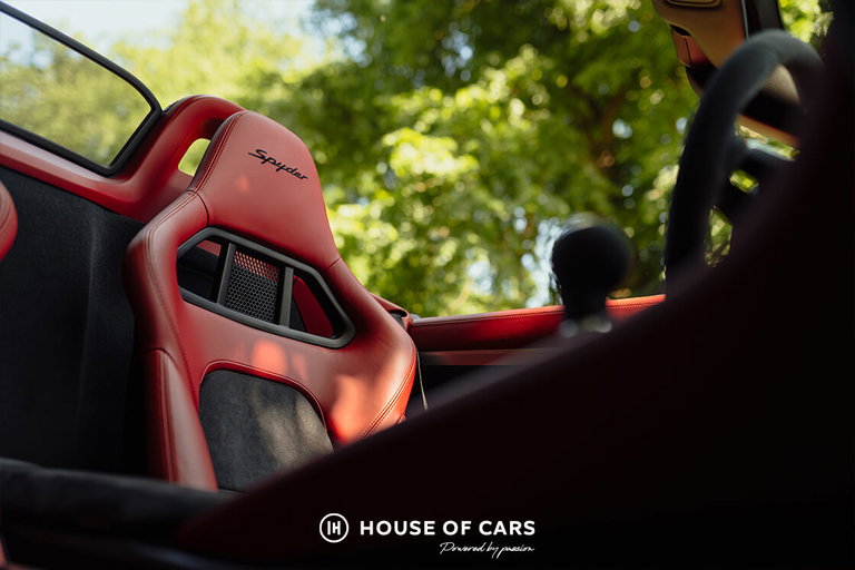 Porsche 981 Boxster Spyder