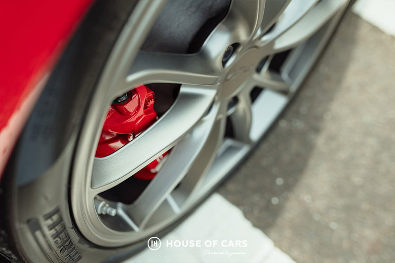 Porsche 981 Cayman GT4