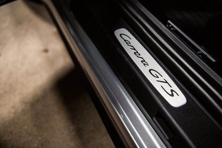Porsche 991.2 Carrera GTS