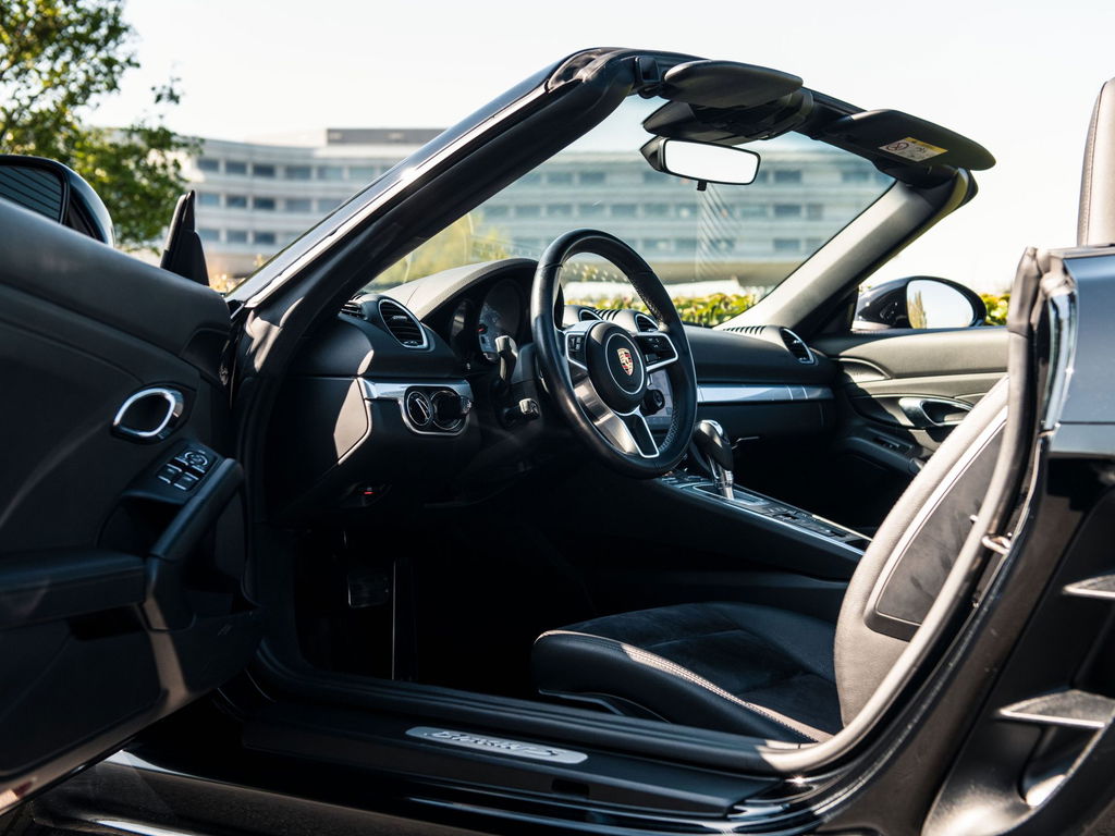 Porsche 718 Boxster S