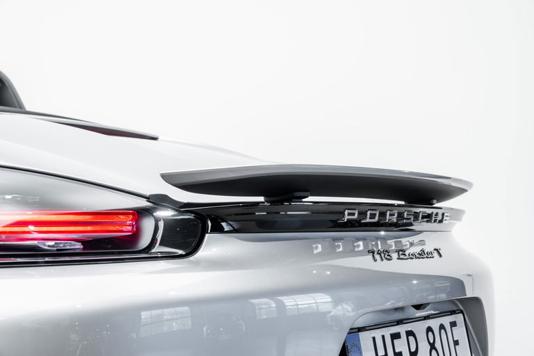 Porsche 718 Boxster T