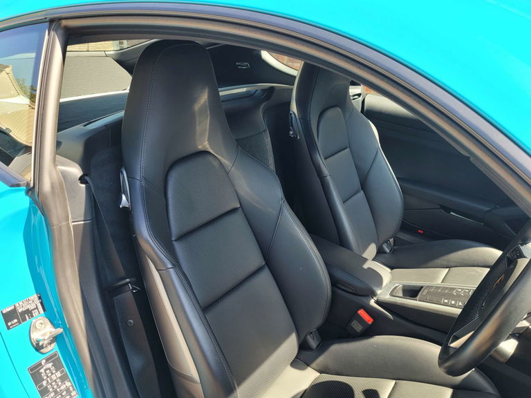 Porsche 718 Cayman S