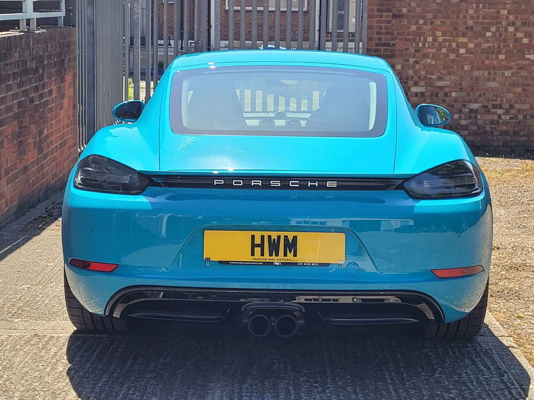 Porsche 718 Cayman S