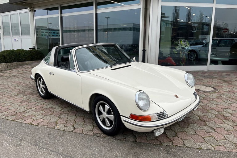 Porsche 911 E