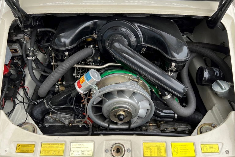 Porsche 911 E