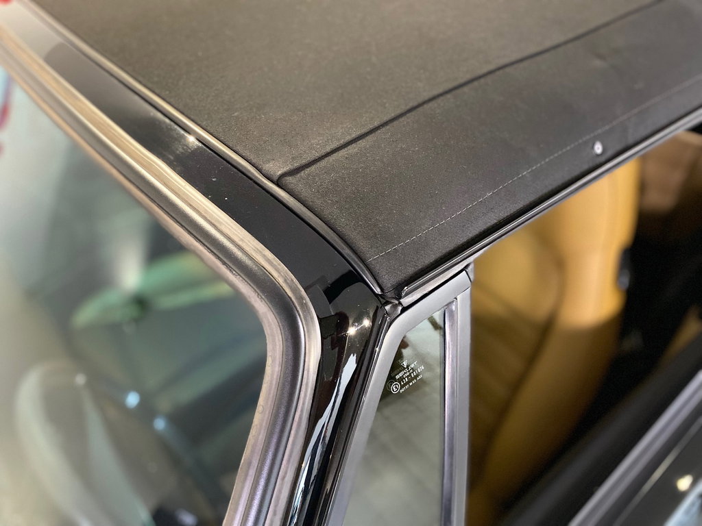 Porsche 911 Carrera 3.2 (US)