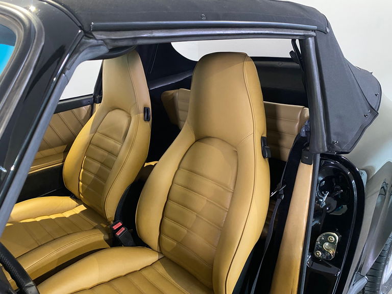 Porsche 911 Carrera 3.2 (US)