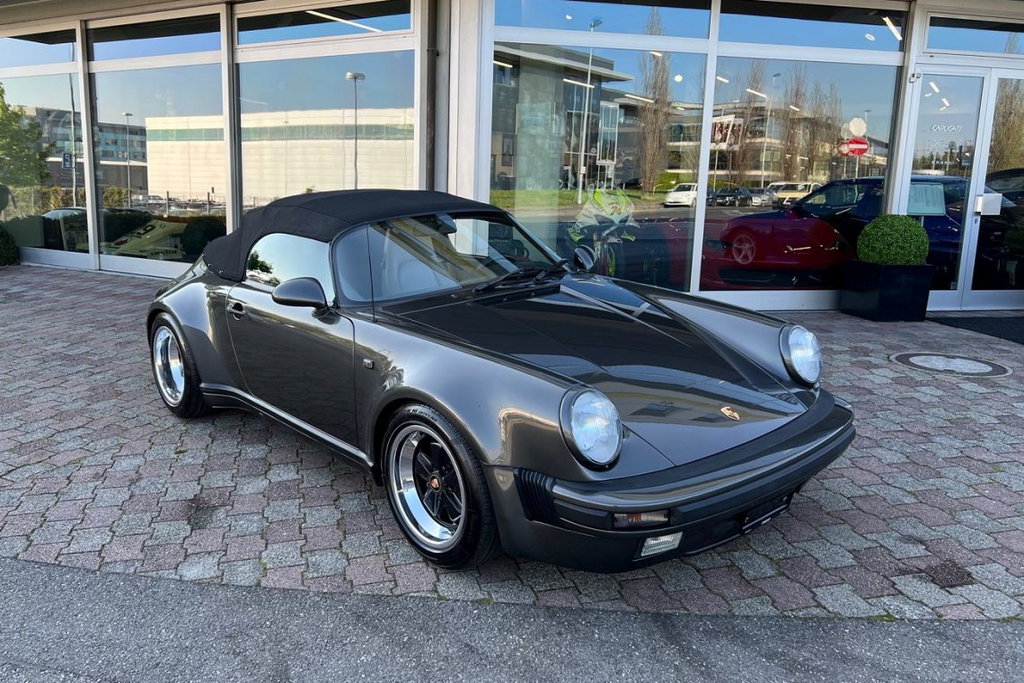 Porsche 911 Carrera 3.2 Speedster