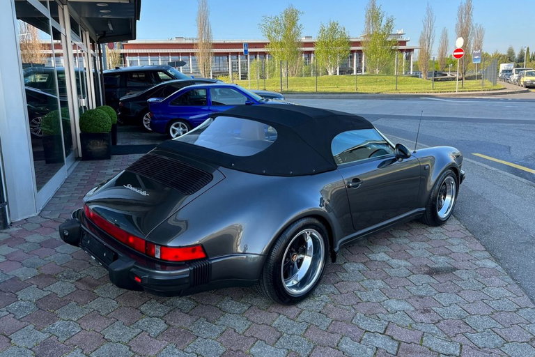 Porsche 911 Carrera 3.2 Speedster