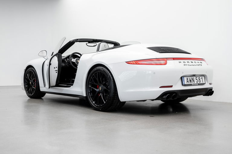 Porsche 991 Carrera 4 GTS