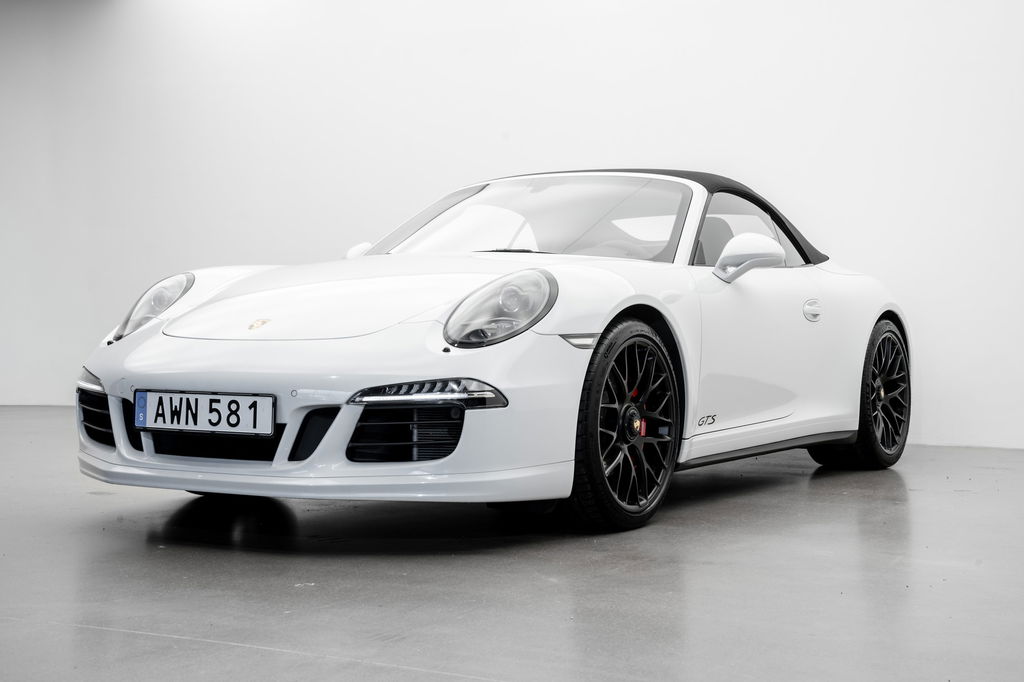 Porsche 991 Carrera 4 GTS