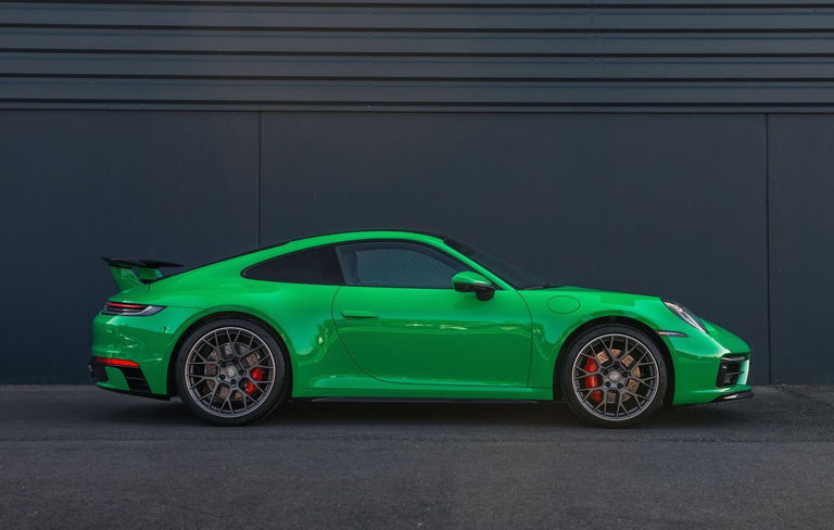 Porsche 992 Carrera 4S