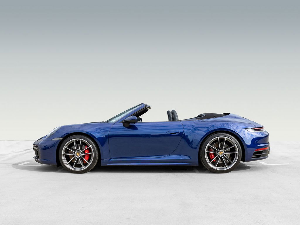 Porsche 992 Carrera 4S