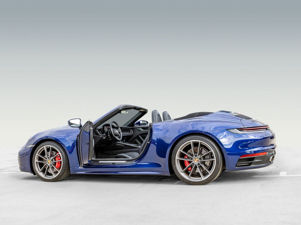 Porsche 992 Carrera 4S