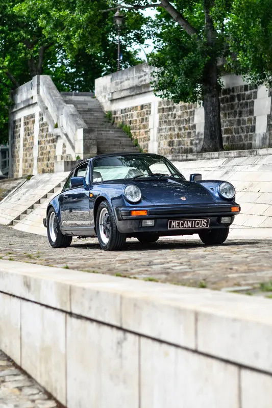 Porsche 911 Carrera 3.2
