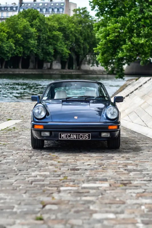 Porsche 911 Carrera 3.2