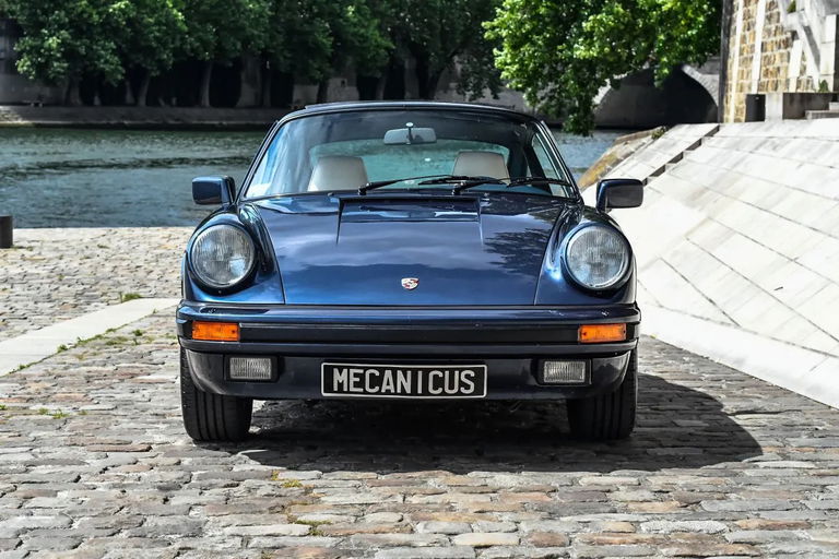 Porsche 911 Carrera 3.2