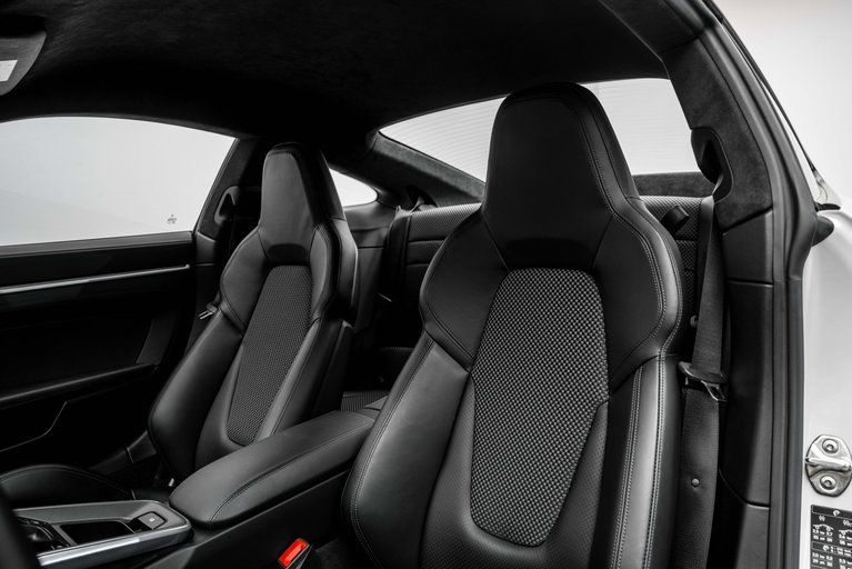 Porsche 992 Carrera S