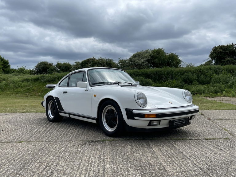 Porsche 911 Carrera 3.2