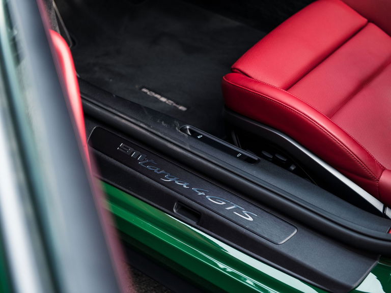 Porsche 992 Targa 4 GTS