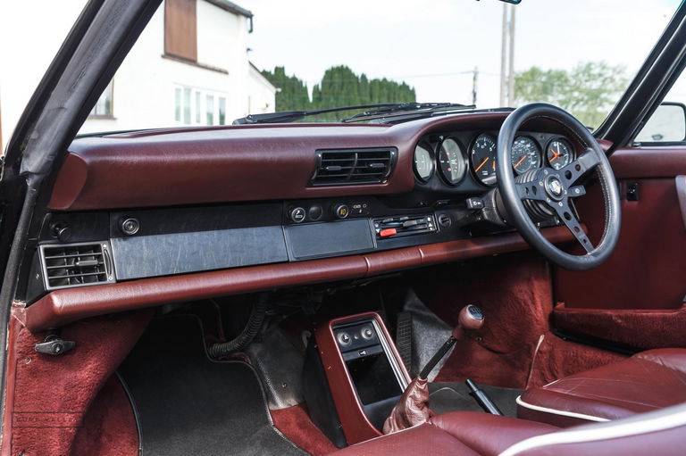 Porsche 911 Carrera 3.2