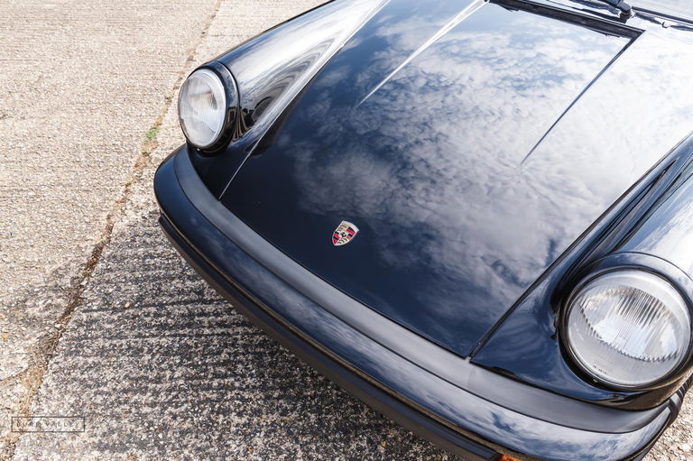 Porsche 911 Carrera 3.2