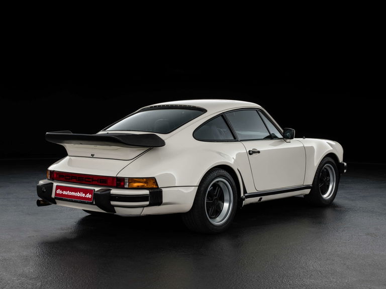 Porsche 911 Carrera 3.2 WTL