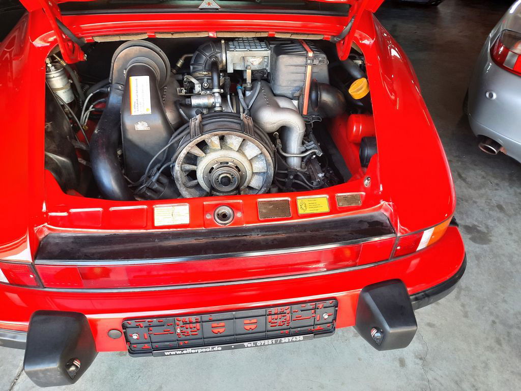 Porsche 911 Carrera 3.2