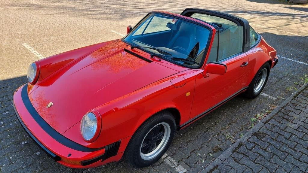 Porsche 911 Carrera 3.2