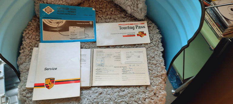 Porsche 911 Carrera 3.2