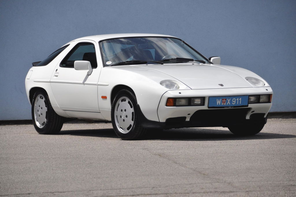 Porsche 928 S