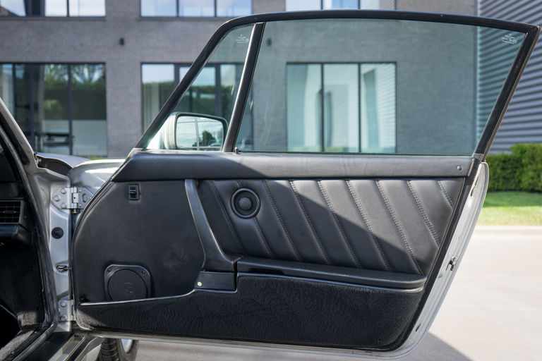 Porsche 911 Turbo 3.3